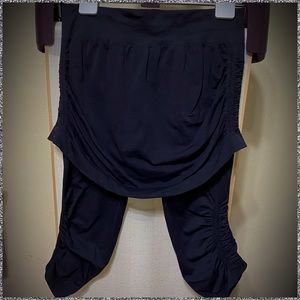 Athleta Skirted Black Leggings Size Medium